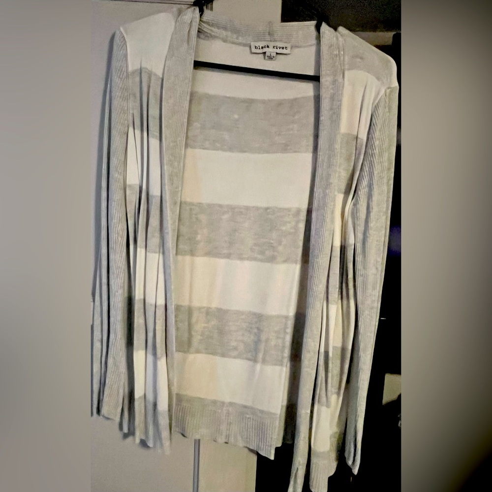 Women’s cardigan size Large